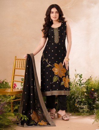 Onion pink lycra designer indo-western suit