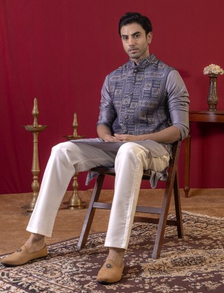 Wine silk royal wedding waistcoat set