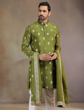 Green silk mehendi kurta suit with dupatta