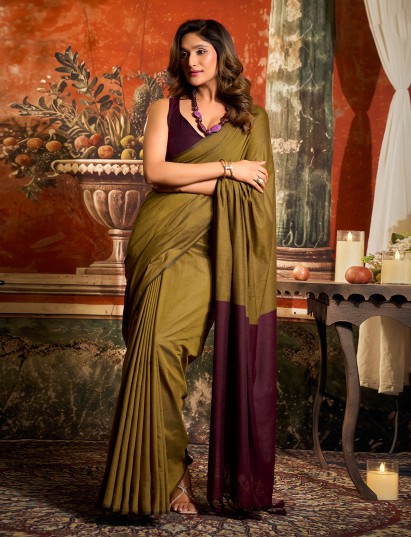 Elegant mehendi olive cotton saree with contrast pallu
