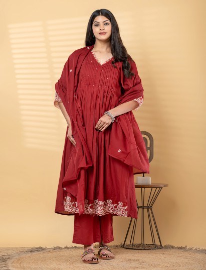Maroon cotton embroidered kurti set with cutdana accents