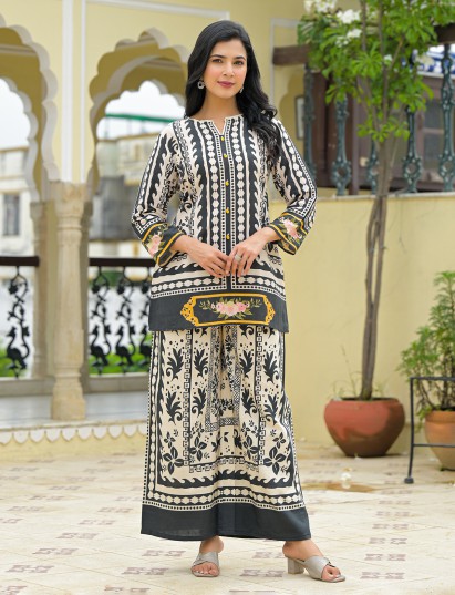 Off white cotton co-ord set for women