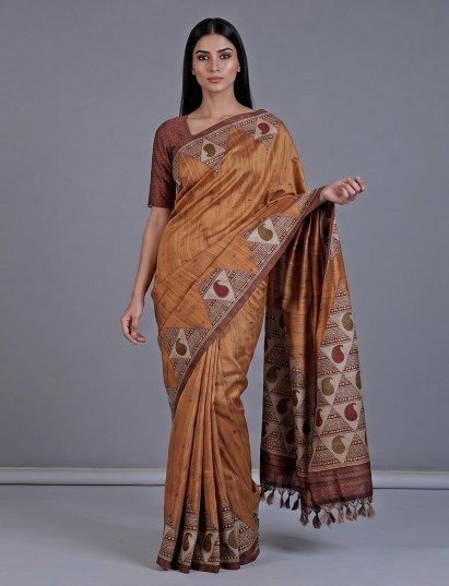 Dusty peach cotton silk saree with soft shimmer