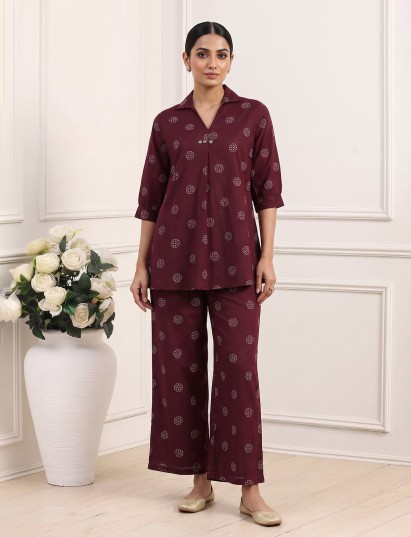 Wine silk printed co ord set with collar neck quarter sleeves