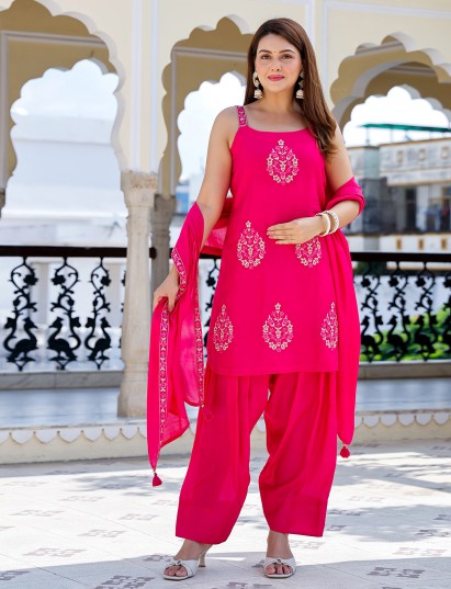 Pink cotton silk kurti set with embroidery