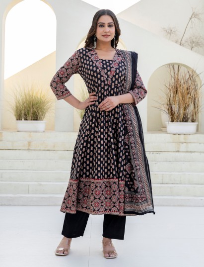 Black cotton silk kurti set print