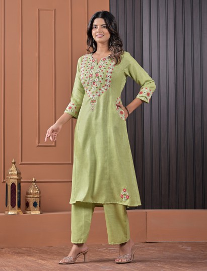 Pista green thread work linen sweetheart set