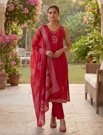 Rani pink cotton silk kurti set with printed dupatta