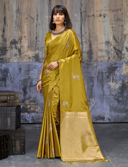 Mehendi green radiant handloom saree festive grandeur