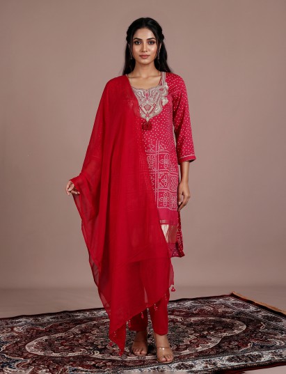 Pink bandhani printed muslin silk pant suit