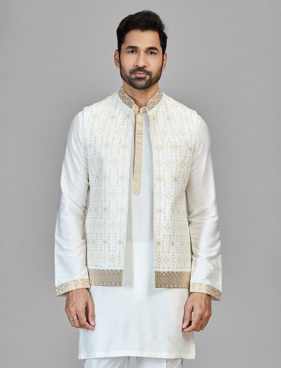Off white slk waistcoat set with resham and sequins