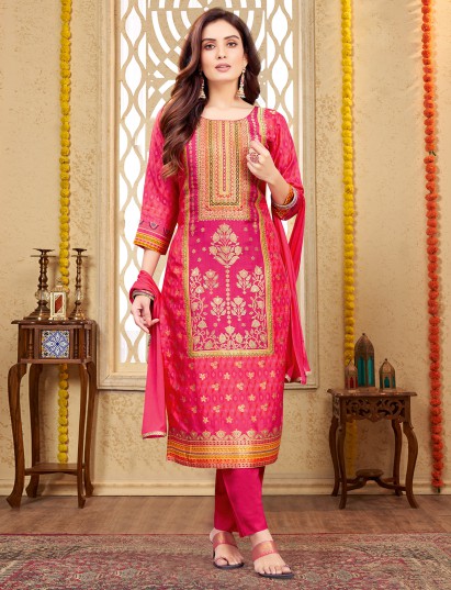 Classy magenta salwar suit with dupatta for women