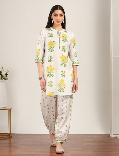 Off white cotton floral printed kurti set collar style