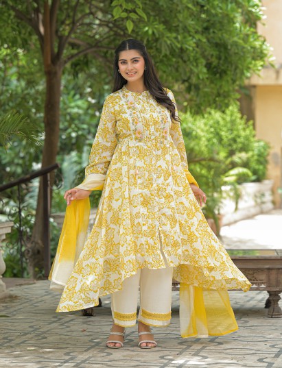 White cotton kurti set featuring pink floral print