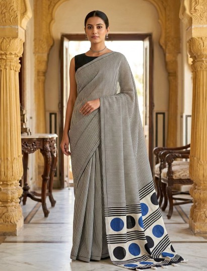 White muslin saree with casual printed style