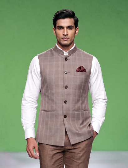 Beige windowpane textured waistcoat with satin pocket square for mens