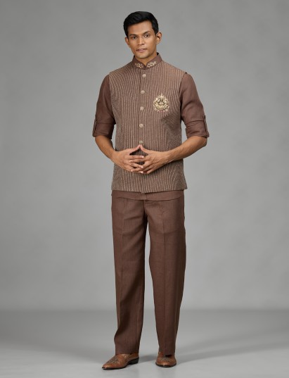 Brown regal crest mens waistcoat set